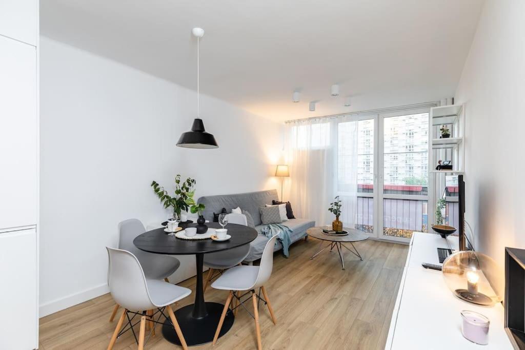 Superapart Jana Pawla Ii, Apt 302 Cozy Urban Retreat, Perfect For Couples Warschau Exterior foto